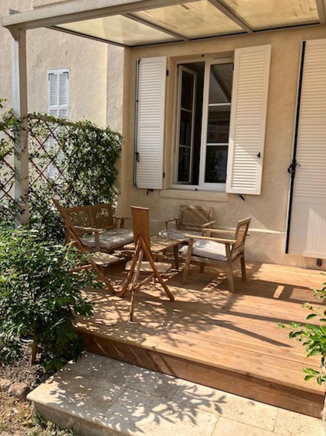 Charmant Appartement Cosy Saint-Raphaël Екстериор снимка